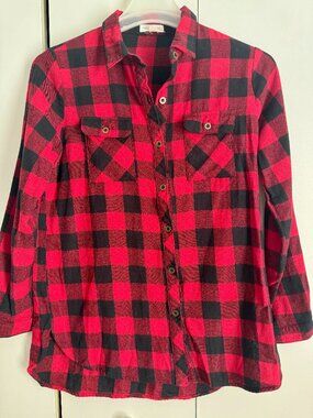 Hot & Delicious Buffalo Plaid Flannel Shirt Women's Medium Black Red Button Up